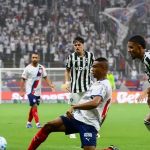 Bahia vira sobre o Botafogo e encerra jejum no Brasileirão
