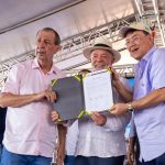 Eduardo Braga e Lula assinam ordem de serviço para BR-319
