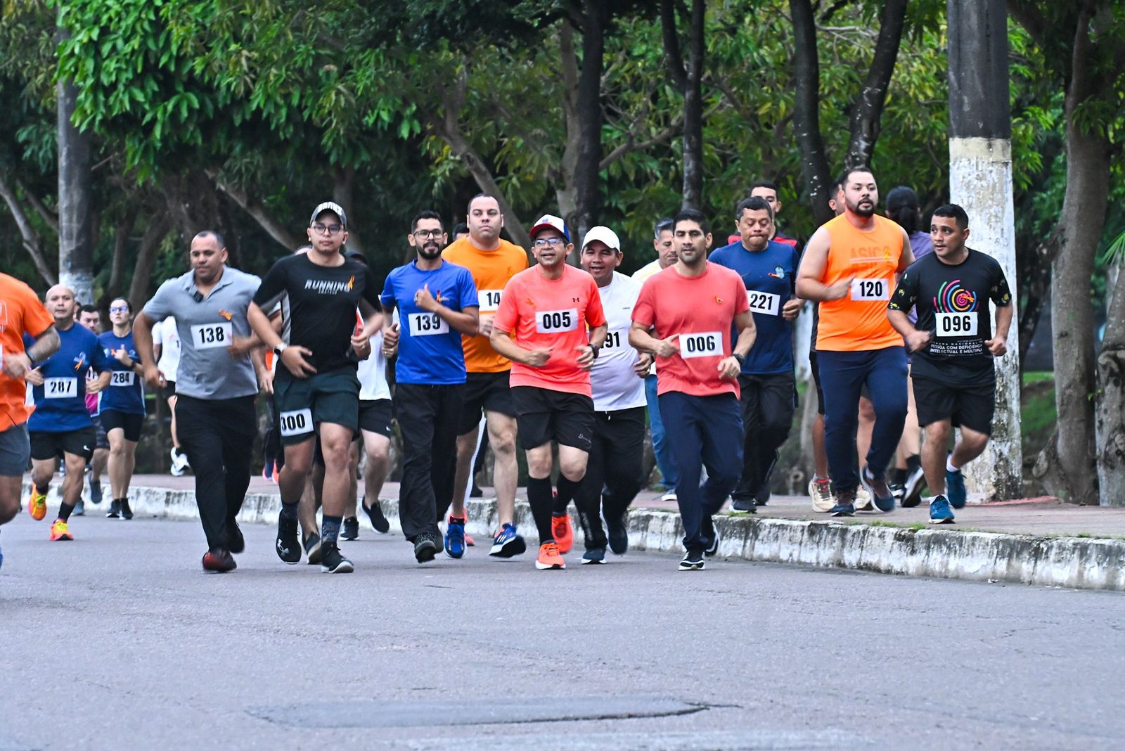 Corrida Maio Laranja reforça combate ao abuso infantil em Manaus