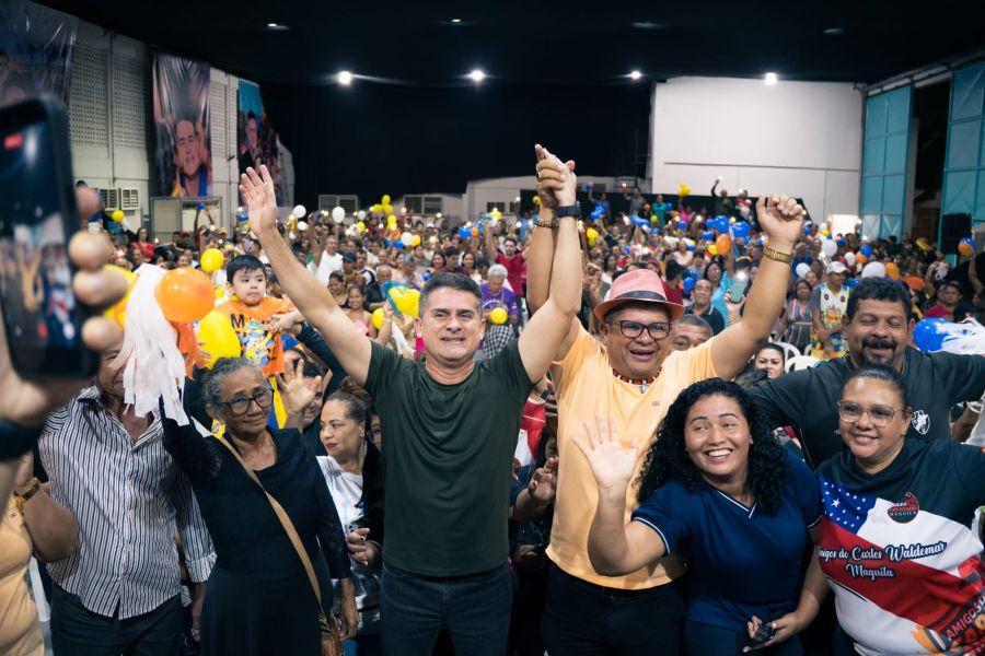 Carles Maguila lança pré-candidatura com apoio de David Almeida