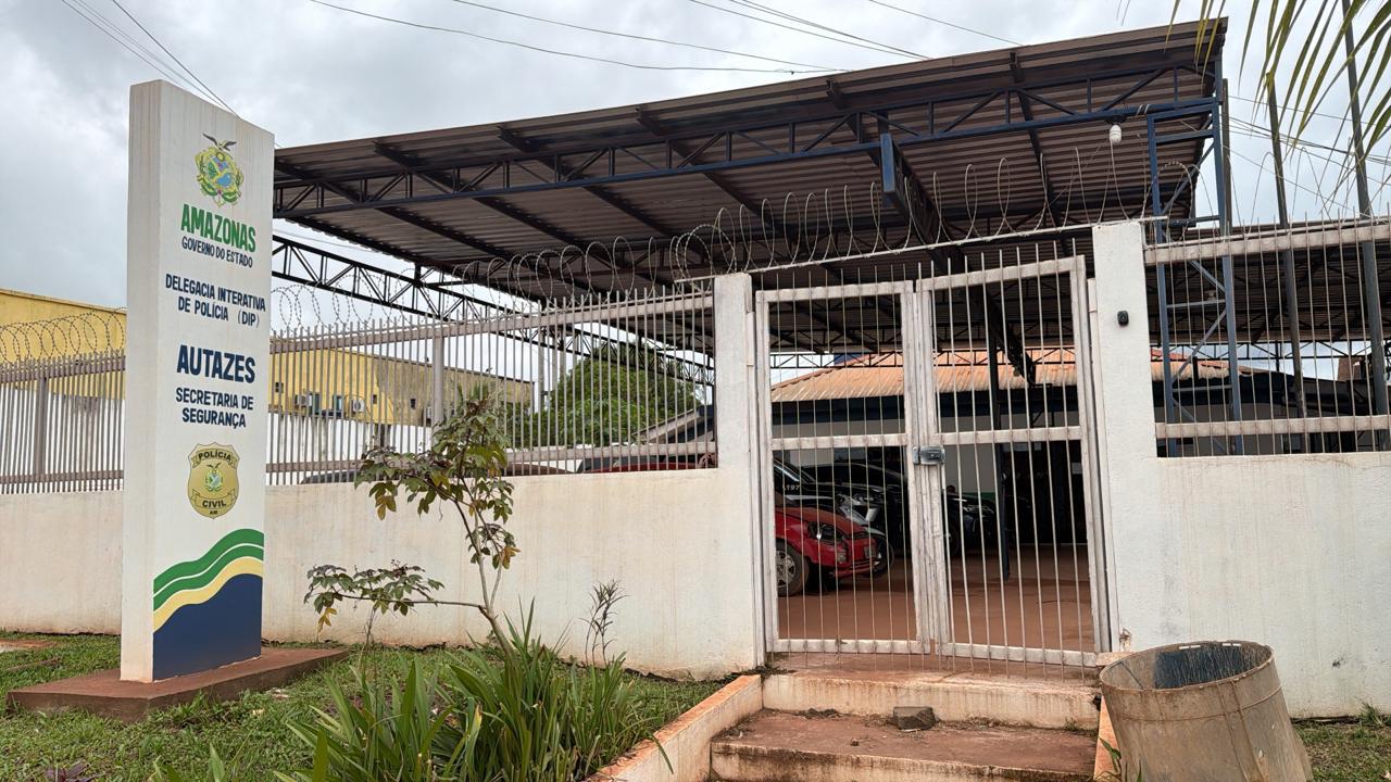 Homem é preso após agredir criança de 3 anos e perseguir ex-mulher em Autazes