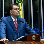 Eduardo Braga reage à ação da Fiesp contra a Zona Franca