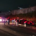 Homem é executado com tiros na cabeça e no peito dentro de picape em Manaus