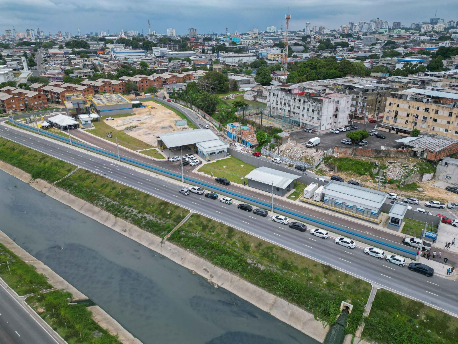 Igarapé do Quarenta passa por transformação urbana em Manaus