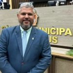 Decisão do TSE mantém Elan Alencar no cargo e suspende posse de Glória Carratte