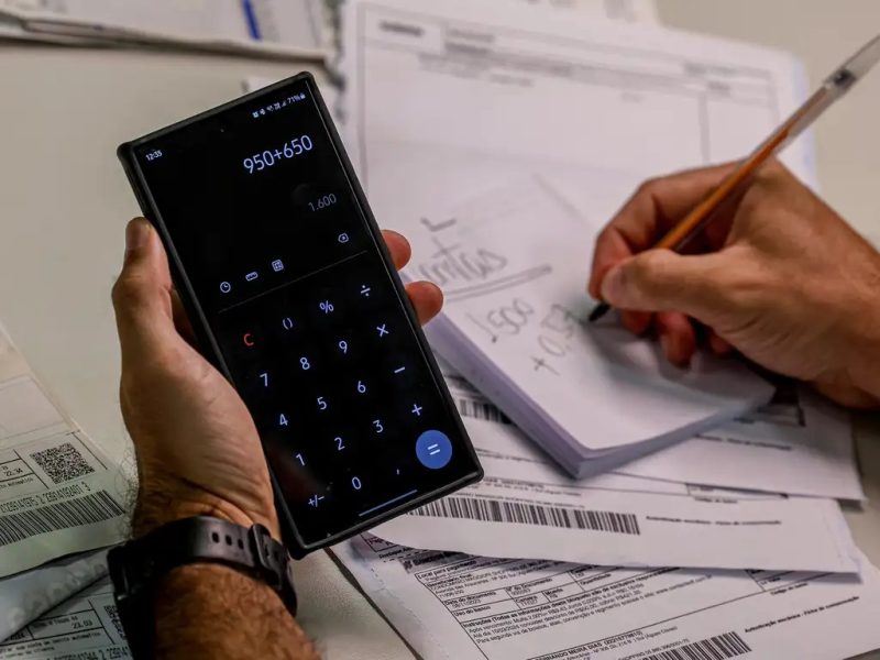 Novo Desenrola permite usar FGTS para quitar dívidas e bloqueia apostas online por um ano