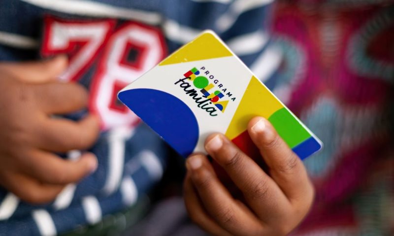 Aplicativo do Bolsa Família ganha novas funções para consultar bloqueios e pendências cadastrais