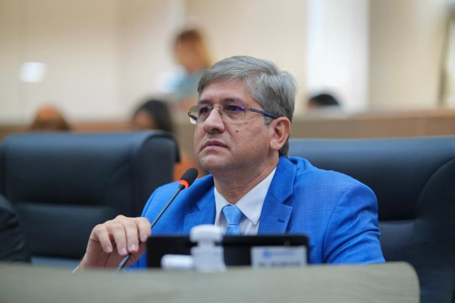 Lei em Manaus exige informar formas de pagamento