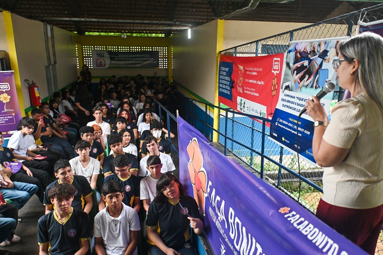 Fenapred leva campanha de proteção infantil à escola em Manaus