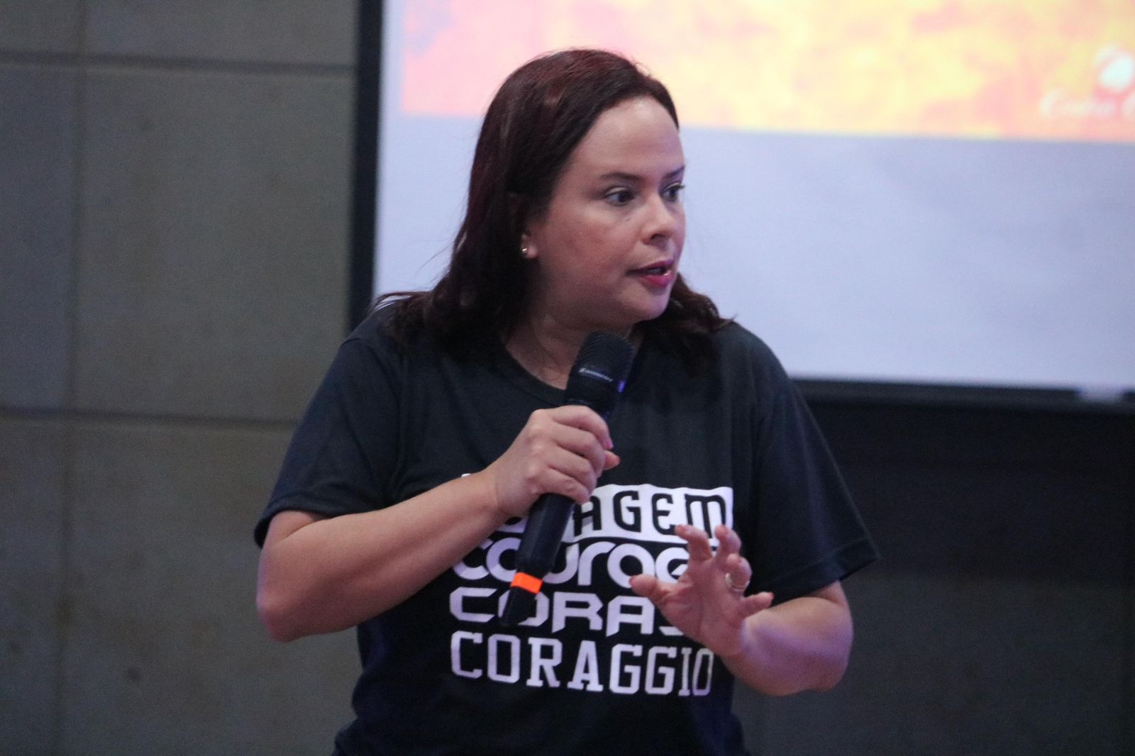 Treinamento “Coragem” impulsiona carreiras em Manaus