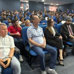 Omar Aziz destaca chegada de empresas e defende ensino técnico