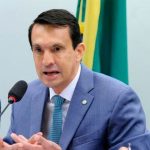 Sidney Leite propõe subcomissão para apurar caso Banco Master