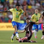 Convocado após corte de Wesley, Éderson celebra vaga na Copa: “Os planos de Deus”