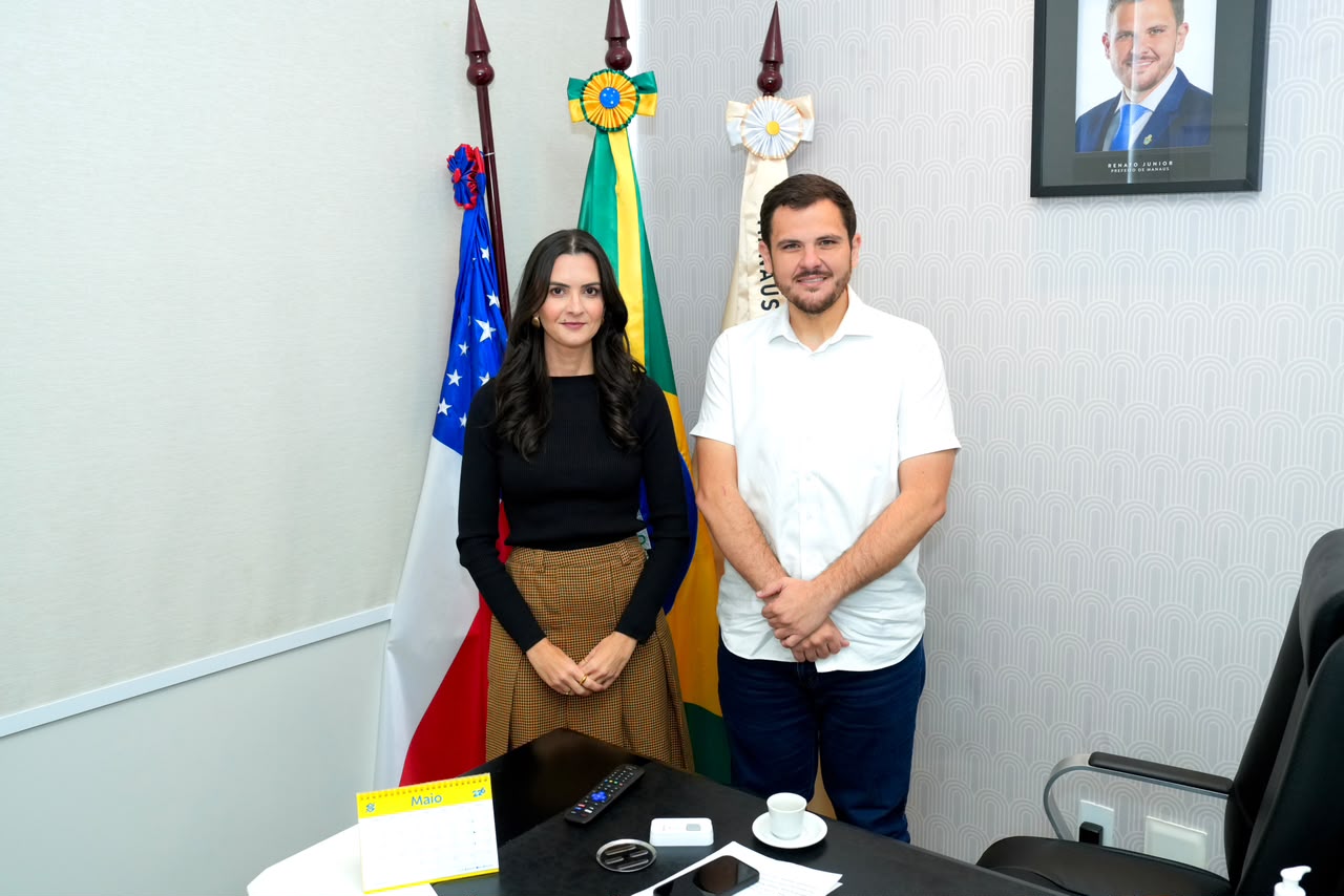 Renato Junior nomeia Carmem Santos para comandar a PGM de Manaus