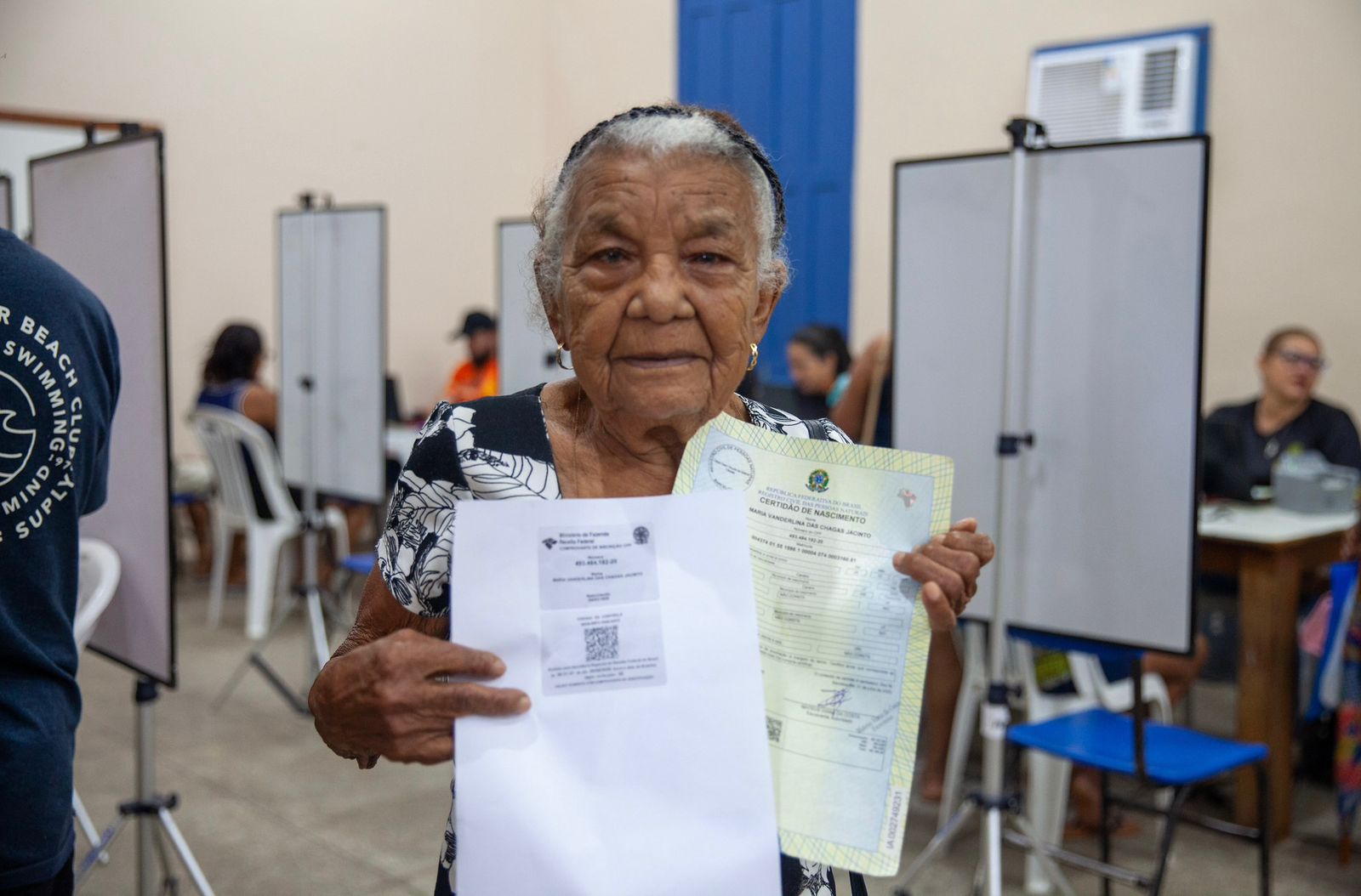 Idosa de 101 anos atualiza documentos e solicita nova identidade em Barcelos