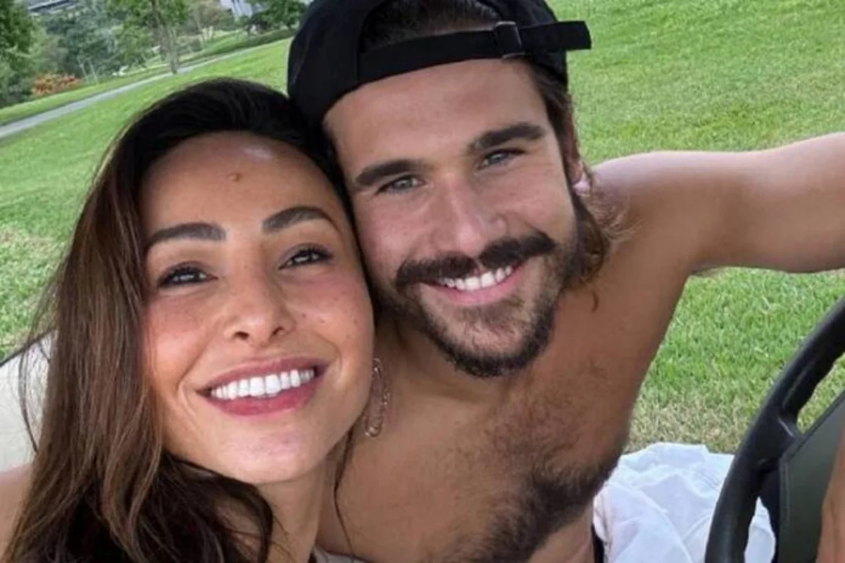 Sabrina Sato e Nicolas Prattes anunciam gravidez com vídeo emocionante