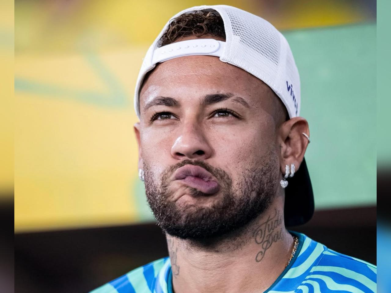Neymar fica fora de amistoso contra o Egito e preocupa Seleção para a Copa