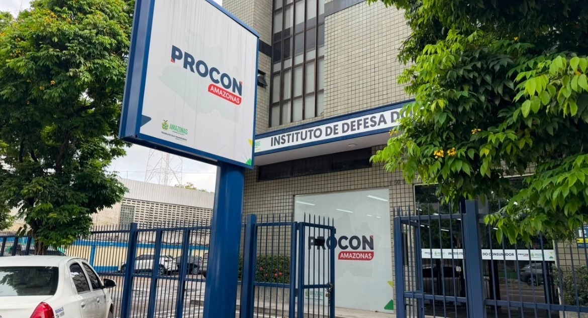 Procon-AM aponta bancos e telefonia em ranking de reclamações