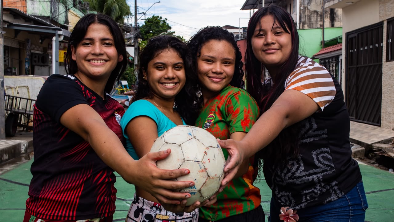 Arte, esporte e comunicação comunitária ajudam a prevenir a violência nas periferias de Manaus