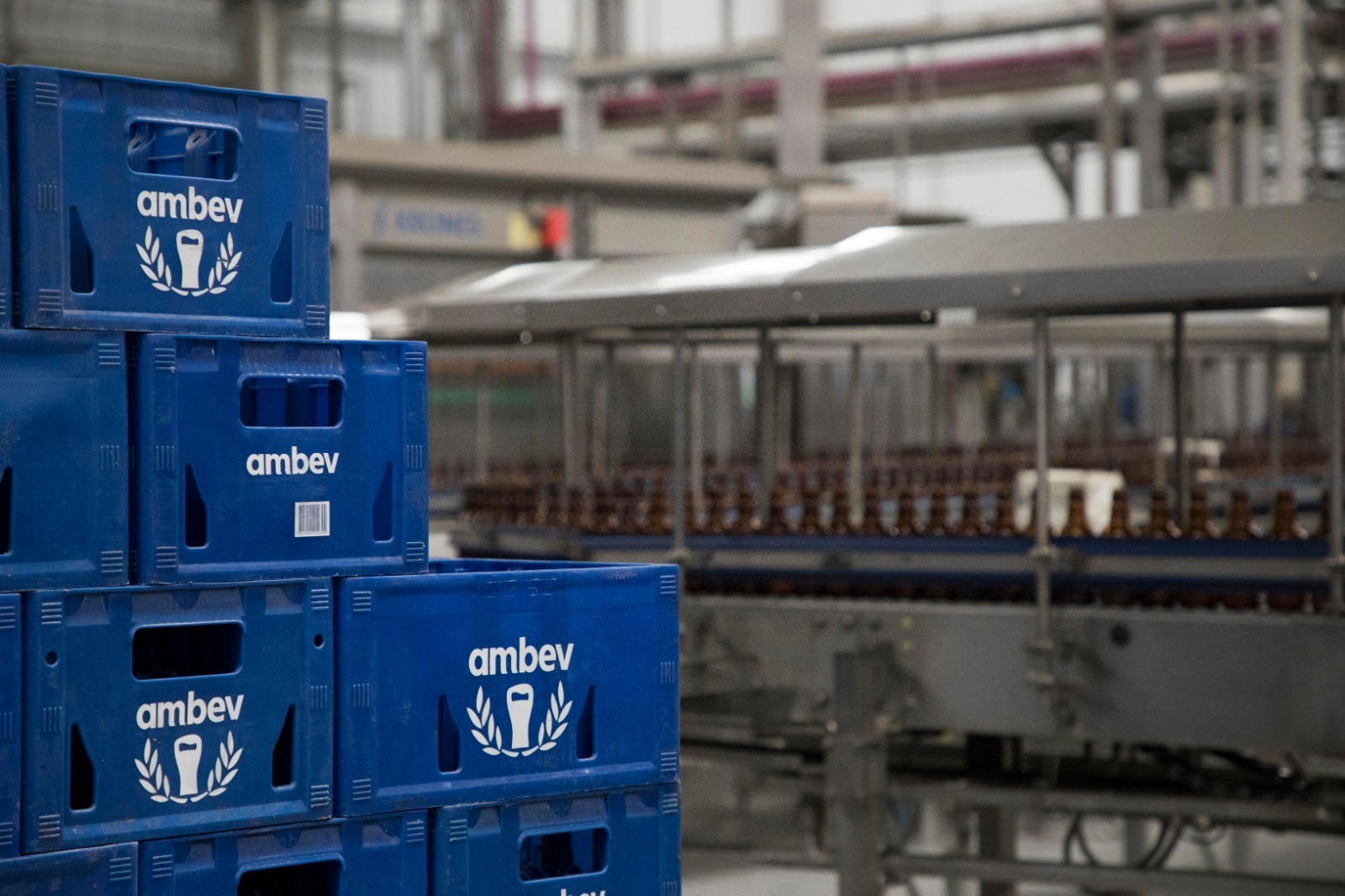 Ambev amplia crédito e renegociação para 250 mil estabelecimentos