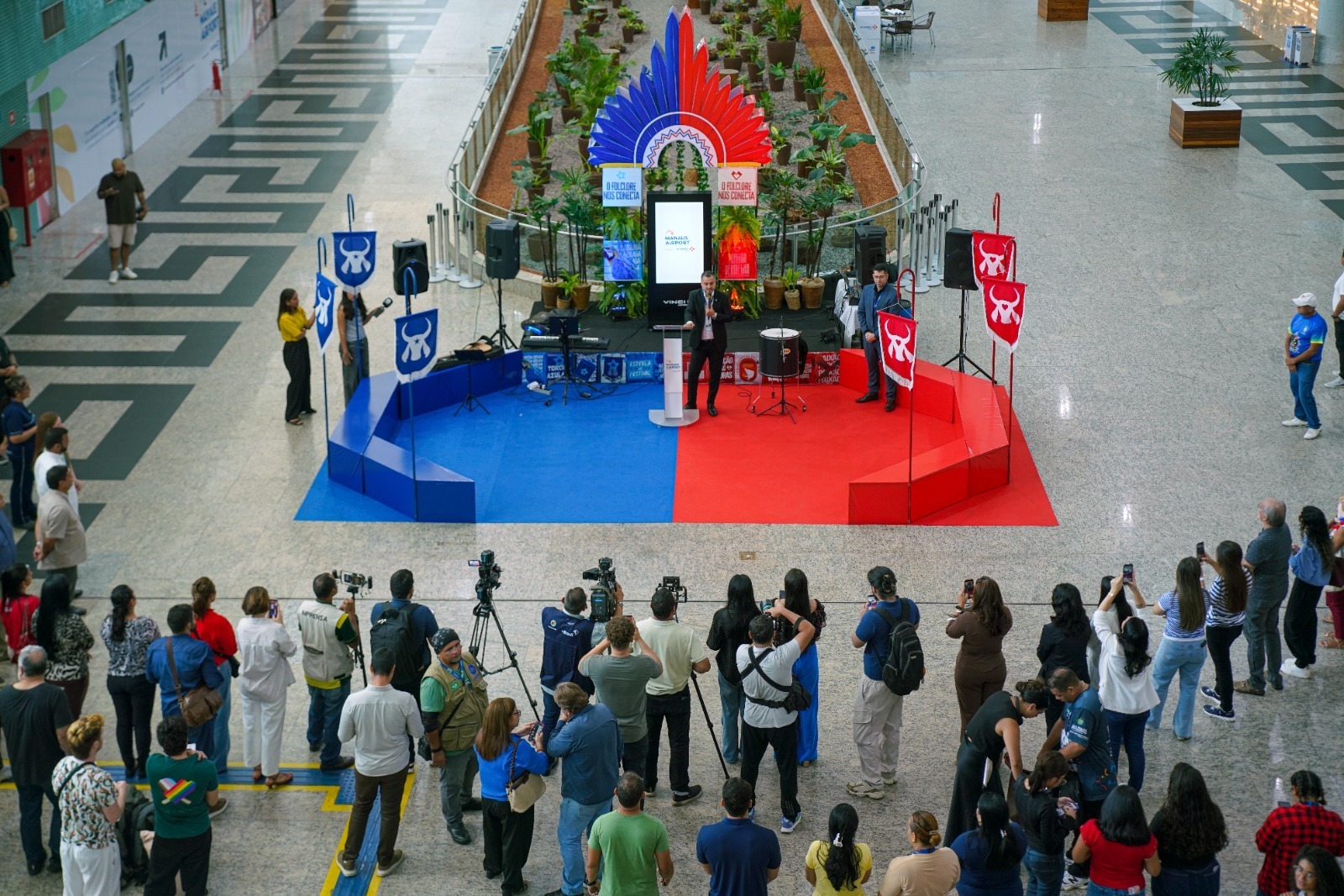 Aeroporto de Manaus inicia receptivo cultural para o Festival de Parintins