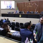 Deputados debatem economia, alimentação e proteção aos idosos