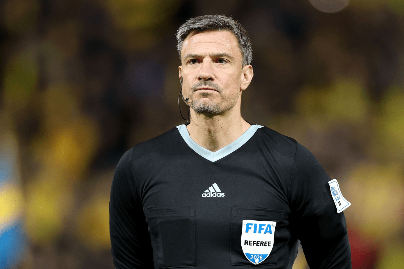 Árbitro da estreia do Brasil na Copa foi detido em operação com drogas, armas e prostitutas