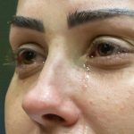 VÍDEO: Monique chora ao ouvir decisão que a livra de pena pela morte de Henry Borel