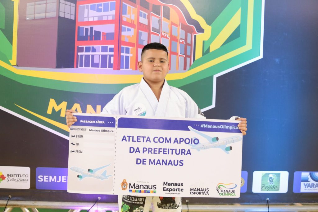 Atleta contemplado pela Semjel