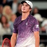 João Fonseca é eliminado em Roland Garros após derrota para Mensik