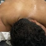 Jovem entra em luta com policial, tenta roubar arma e é baleado durante prisão em Iranduba