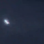 VÍDEO: Casal registra luzes misteriosas de possível OVNI no céu entre São Paulo e Paraná