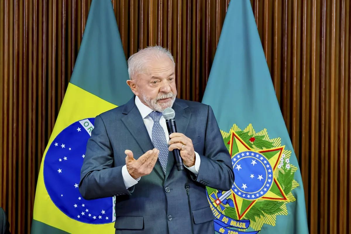 Lula critica tarifaço por desmatamento