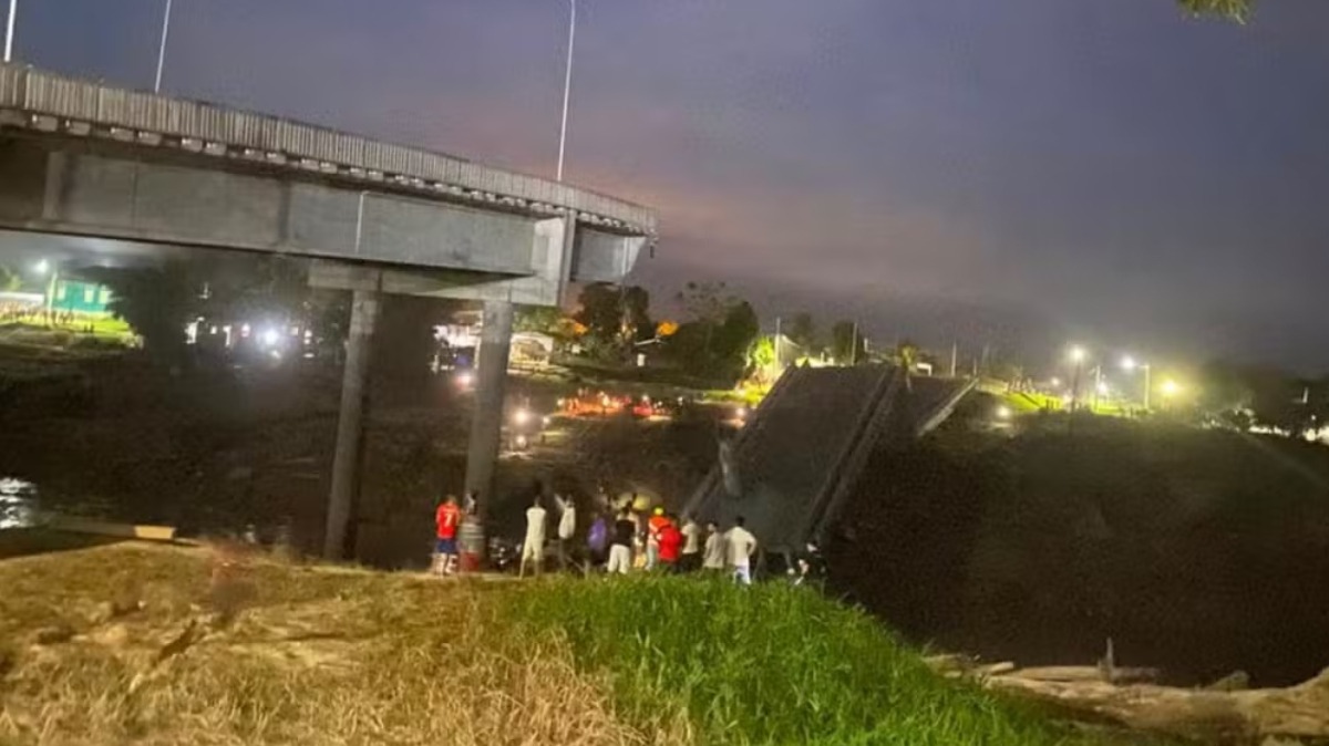 VÍDEO: Ponte de R$ 36 milhões desaba no Acre; veja quem são os feridos