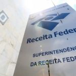 Receita paga lote especial de restituição automática em julho
