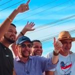 Plínio Valério acompanha aplicação de emendas durante visita a Beruri