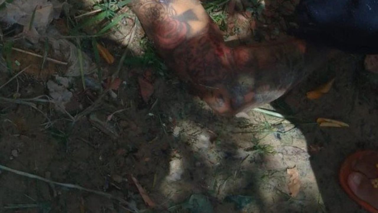 Homem tem rosto desfigurado por tiros e polícia investiga ligação com outro homicídio em Manaus