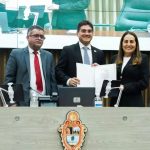 Glória Carratte toma posse na CMM após decisão da Justiça Eleitoral