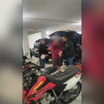 VÍDEO: Influenciador é preso por pedir nudes de crianças  em troca de moedas do Roblox
