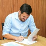 Manaus abre concurso para auditor fiscal com salário de R$ 27 mil