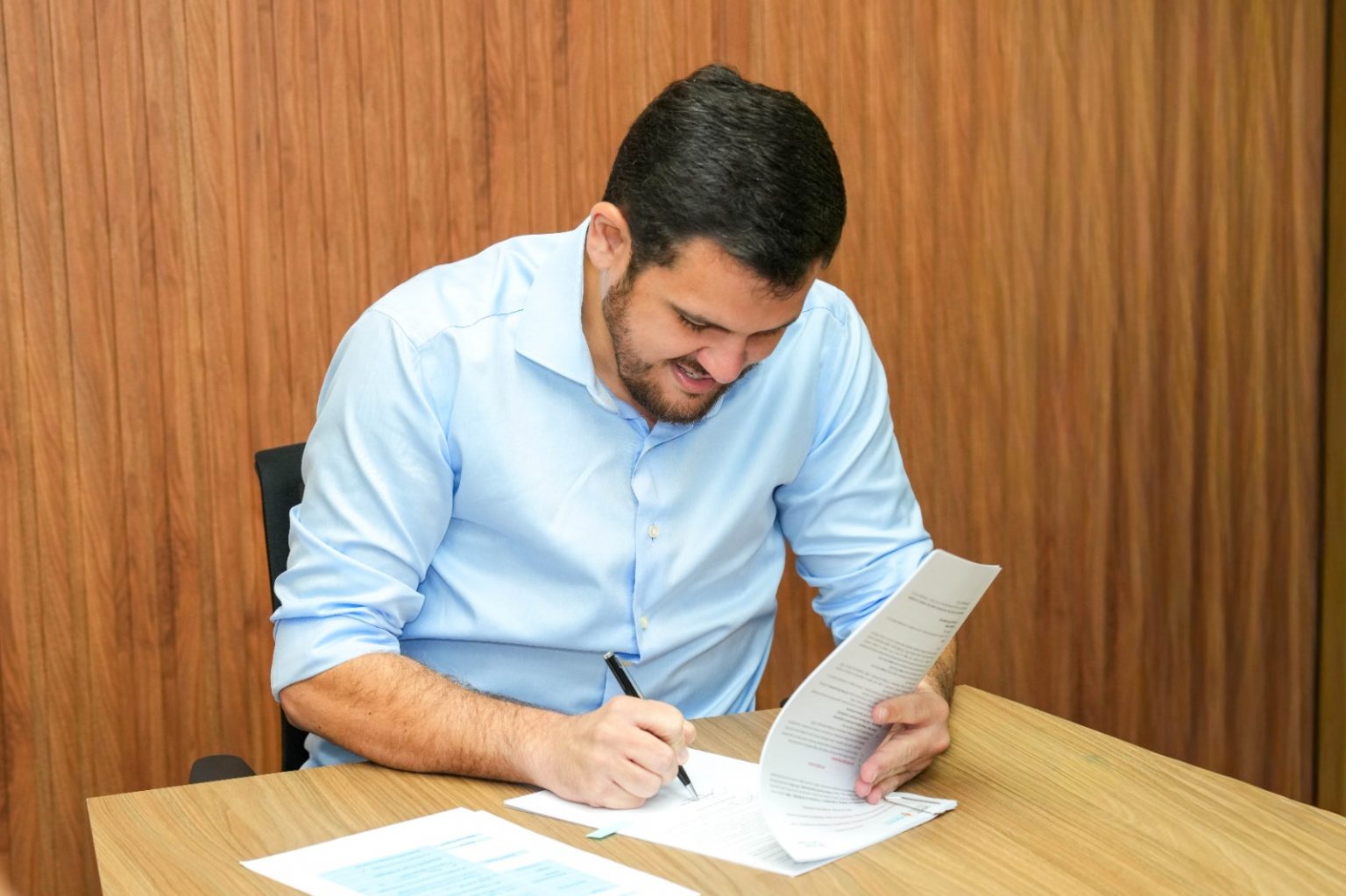Manaus abre concurso para auditor fiscal com salário de R$ 27 mil