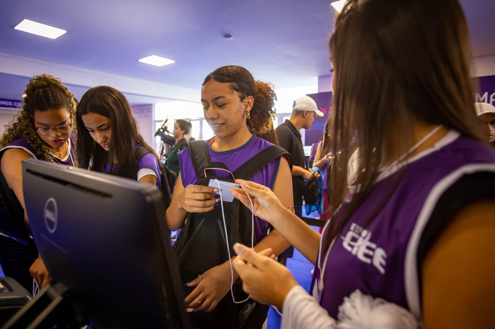 CIEE abre 115 vagas de estágio e jovem aprendiz no AM; veja como se inscrever CIEE abre 115 vagas de estágio e jovem aprendiz no AM; veja como se inscrever