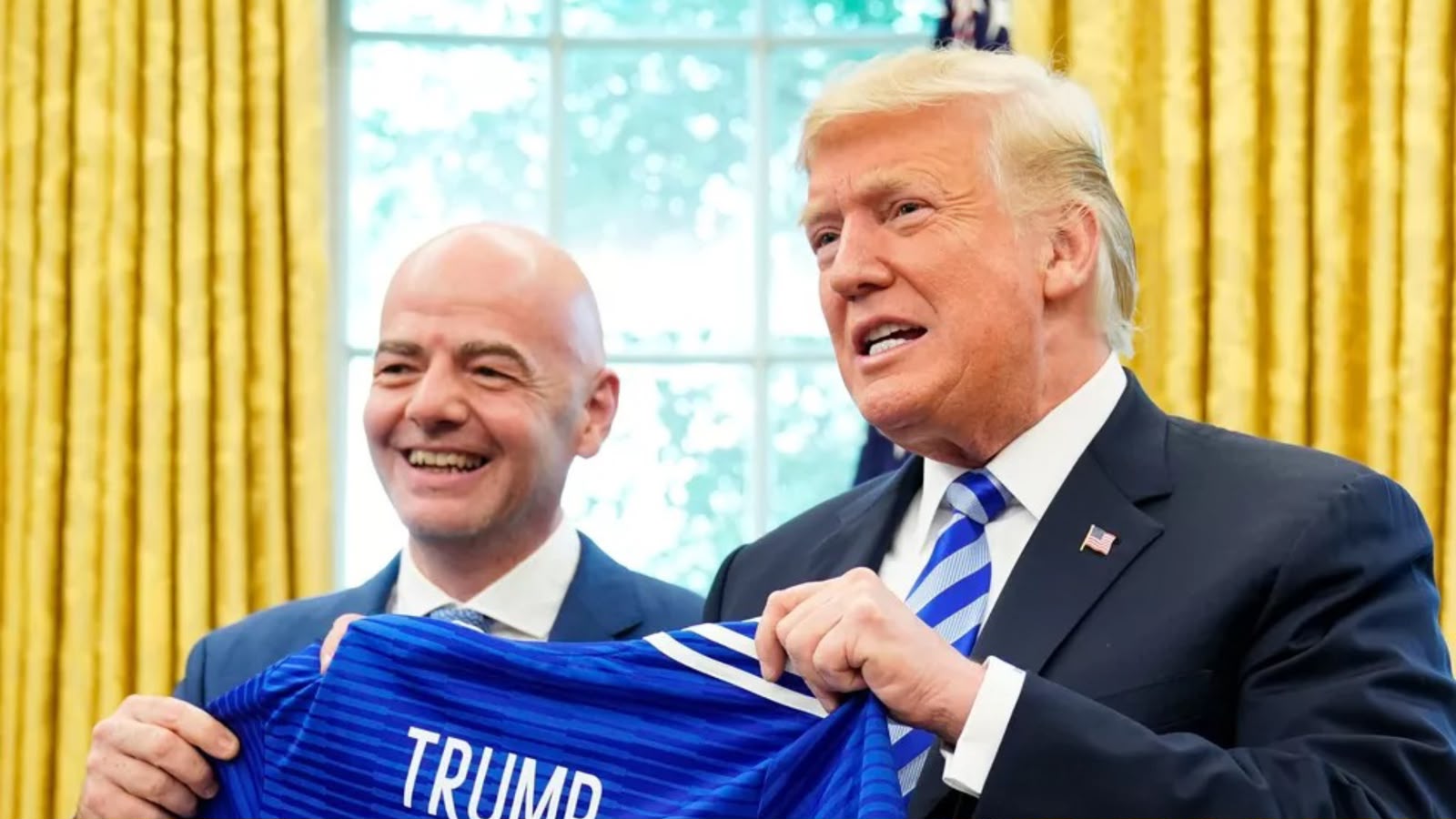 Após pedido de Trump, Fifa libera atacante dos EUA expulso para jogo das oitavas na Copa