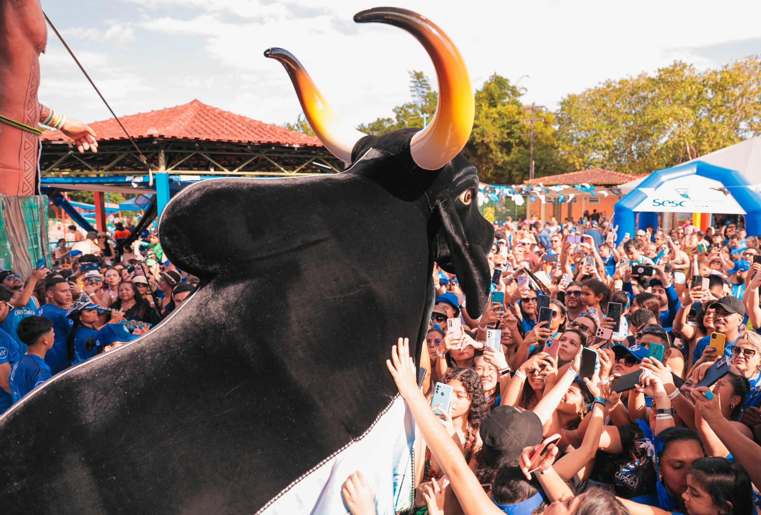 Feijoada da Vitória do Caprichoso acontece neste domingo no Parque Aquático do Sesc; veja atrações