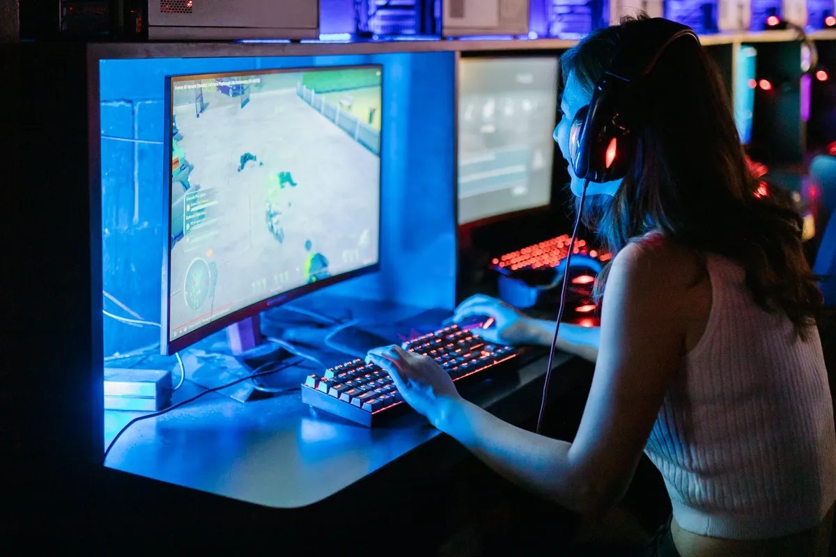 Por que as recompensas virtuais estão definindo a identidade nas comunidades gamer atualmente