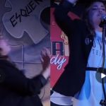 VÍDEO: Humorista Fernanda Arantes leva cadeirada no palco durante show