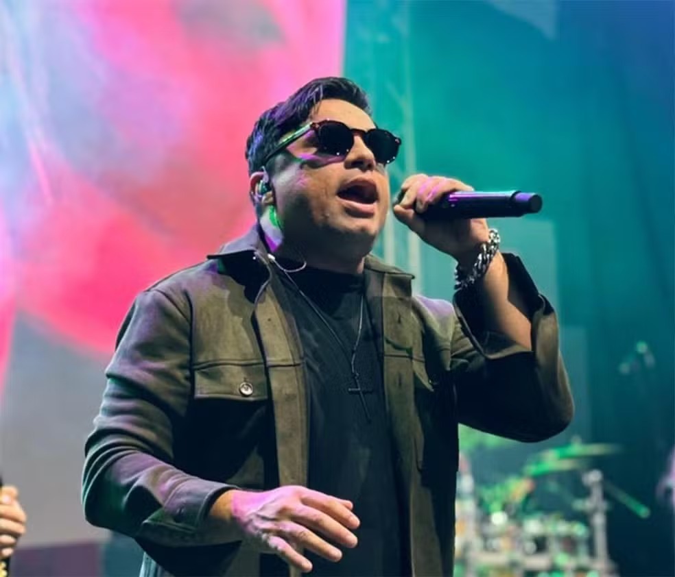 Quem era Neto Araújo, ex-vocalista da Cavaleiros do Forró que morreu aos 42 anos