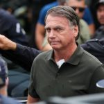 Procuradoria defende manutenção da prisão domiciliar de Bolsonaro e apreensão de arma