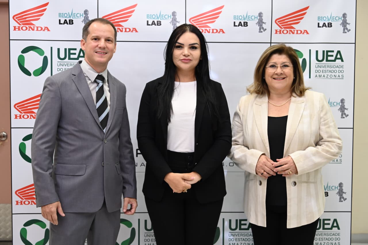 Moto Honda e UEA lançam pós-graduação inédita em Indústria 4.0 no Amazonas Moto Honda e UEA lançam pós-graduação inédita em Indústria 4.0 no Amazonas