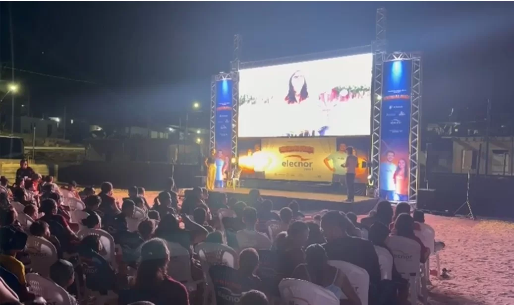 Cine Elecnor chega a Silves e promove sessões gratuitas de cinema na Praça da Igreja Matriz